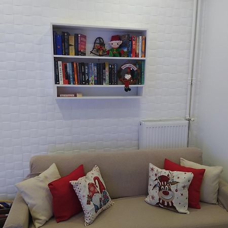 White Apartment אתונה מראה חיצוני תמונה
