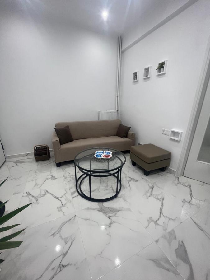 White Apartment אתונה מראה חיצוני תמונה
